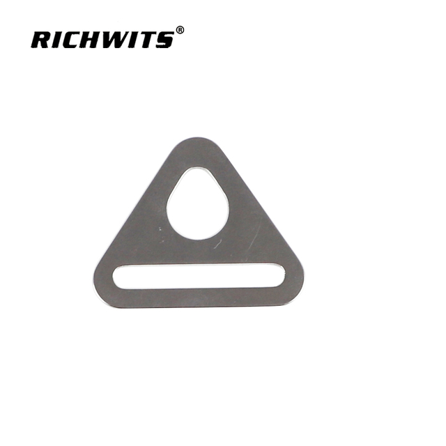 La fábrica de acero inoxidable Sky Triangle Slice